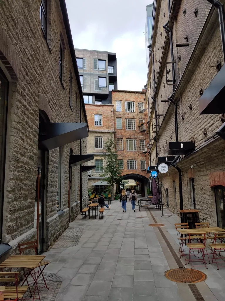 Rue quartier Rotermann