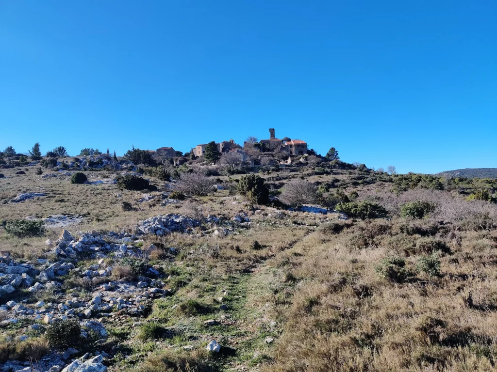 Ancien village de Périllos